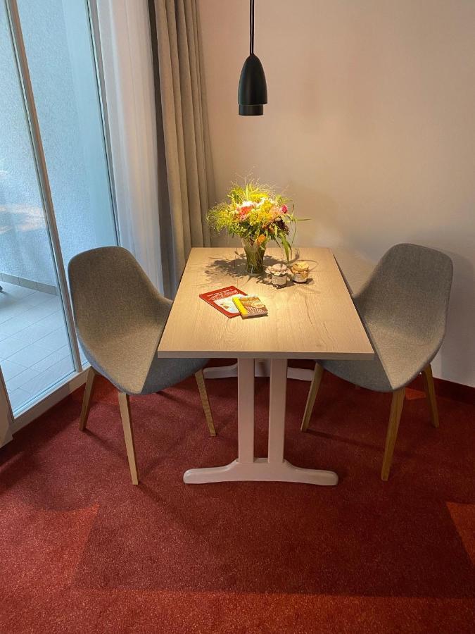 Appartement-Hotel Sibyllenbad นอยอัลเบนรอยธ์ ภายนอก รูปภาพ