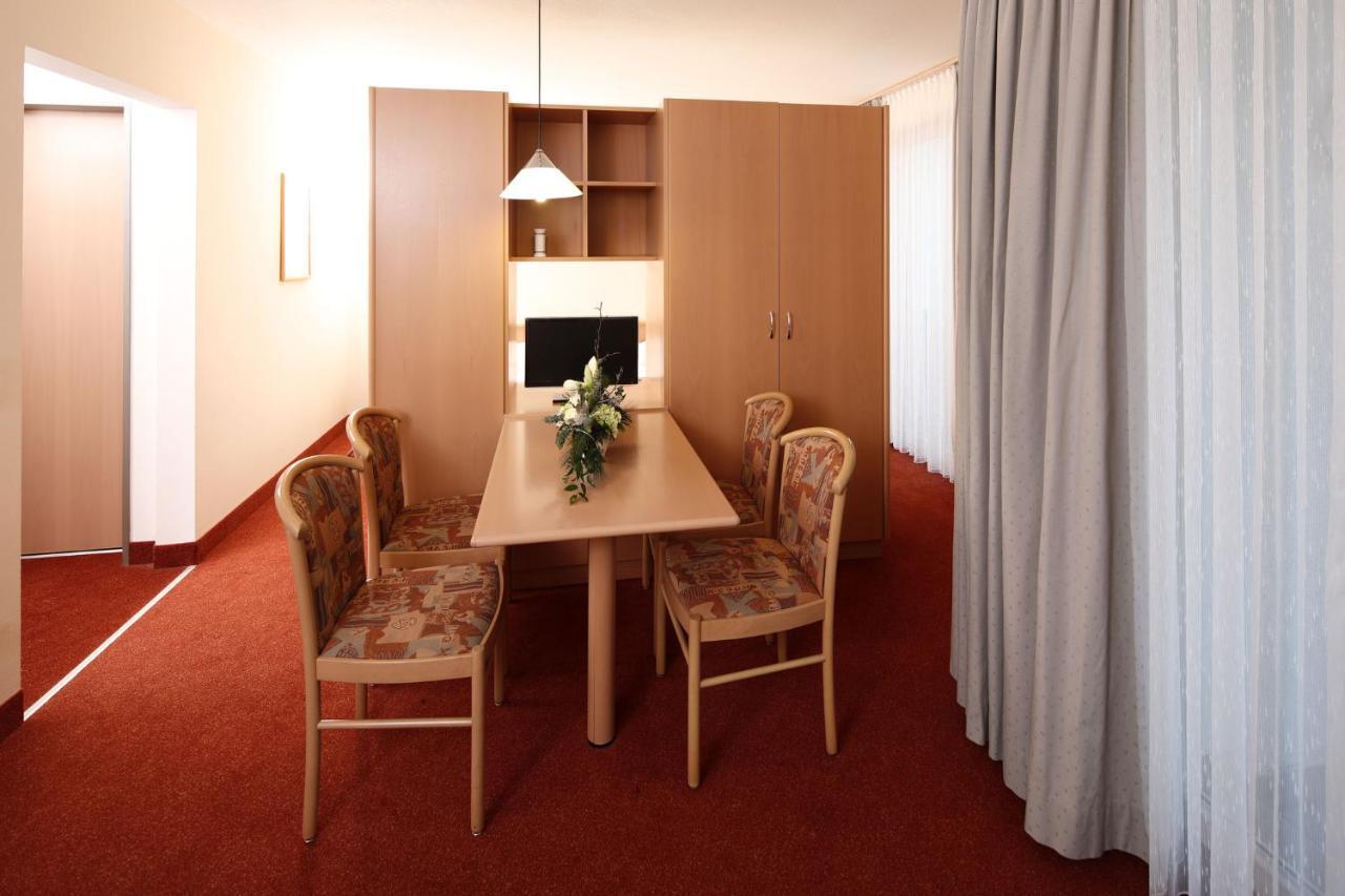 Appartement-Hotel Sibyllenbad นอยอัลเบนรอยธ์ ภายนอก รูปภาพ